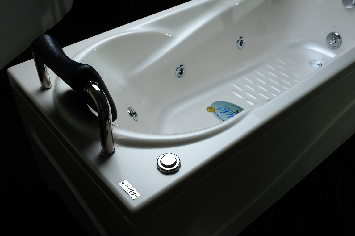 Bồn Massage MICIO ngọc trai PM 150R